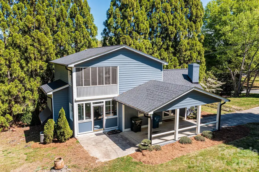 2335 5th Street Ne, Hickory, NC 28601 - #2