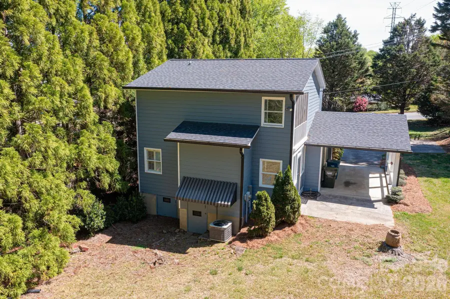 2335 5th Street Ne, Hickory, NC 28601 - #3