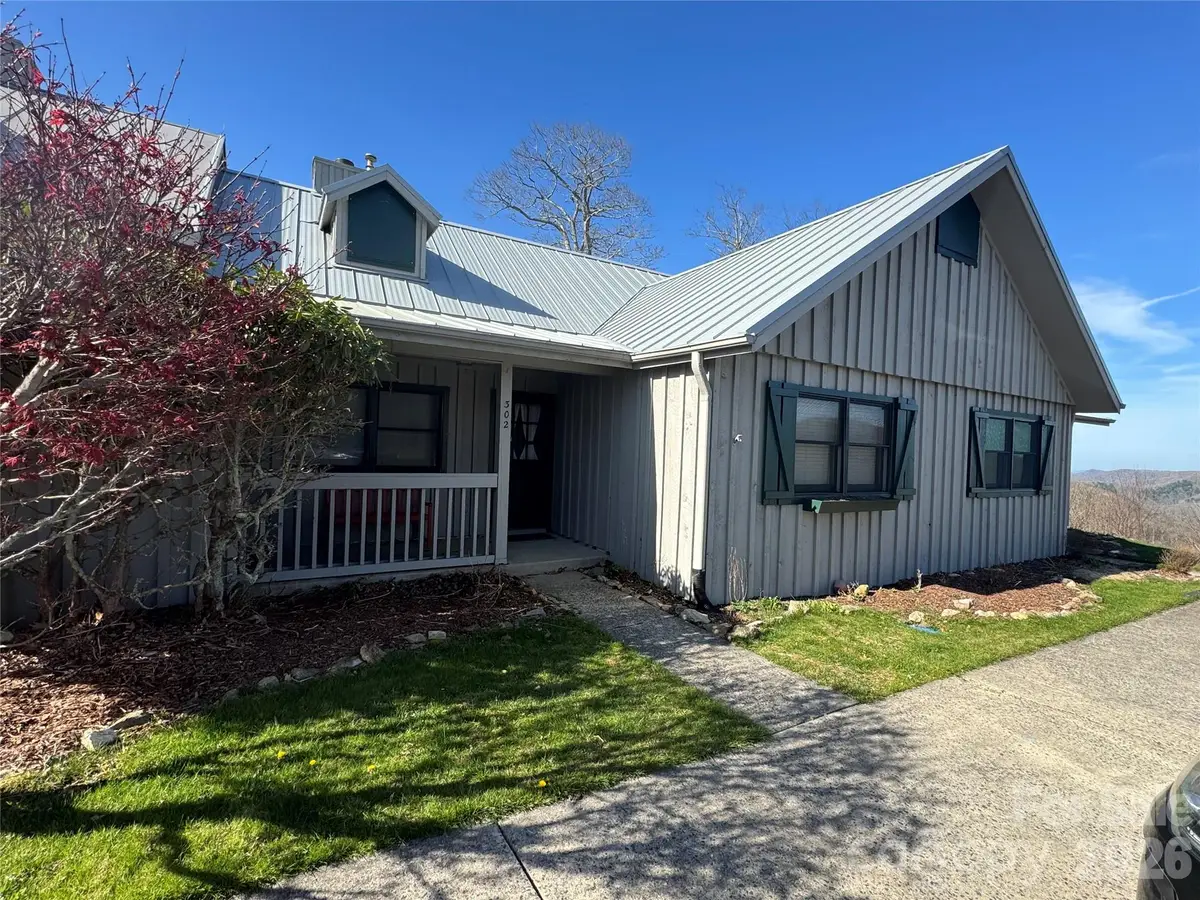 302 Eagles Nest Court S, Mars Hill, NC 28754 - #1