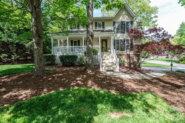 600 17th Avenue Drive Se, Hickory, NC 28602