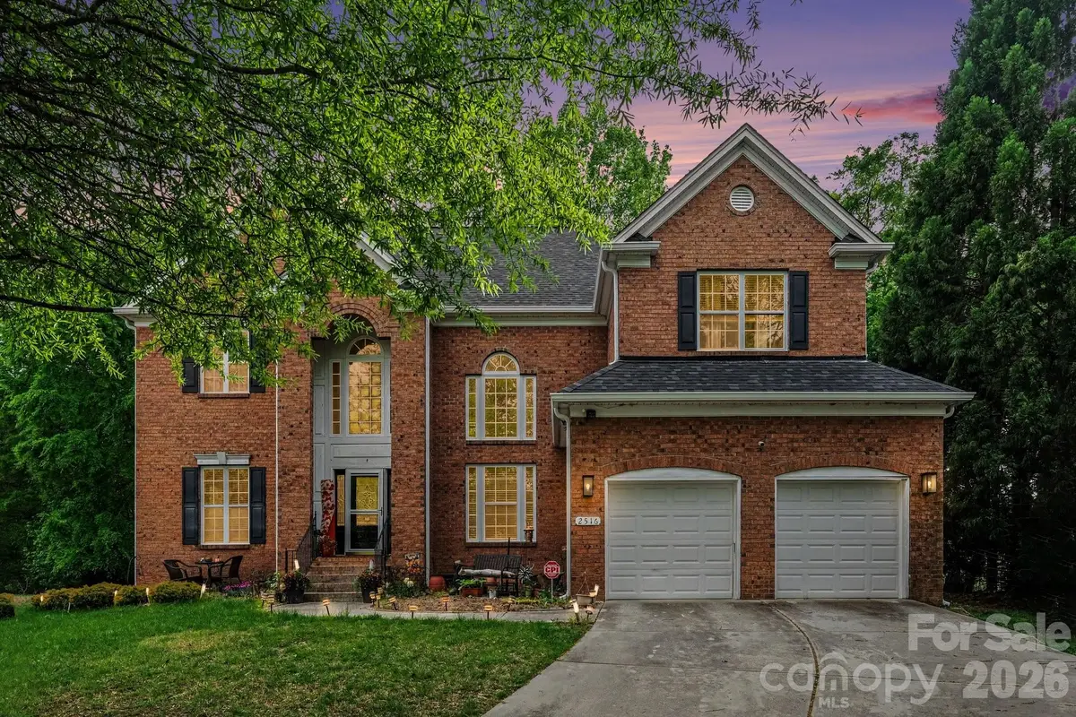 2516 River Oaks Drive, Waxhaw, NC 28173 - #1