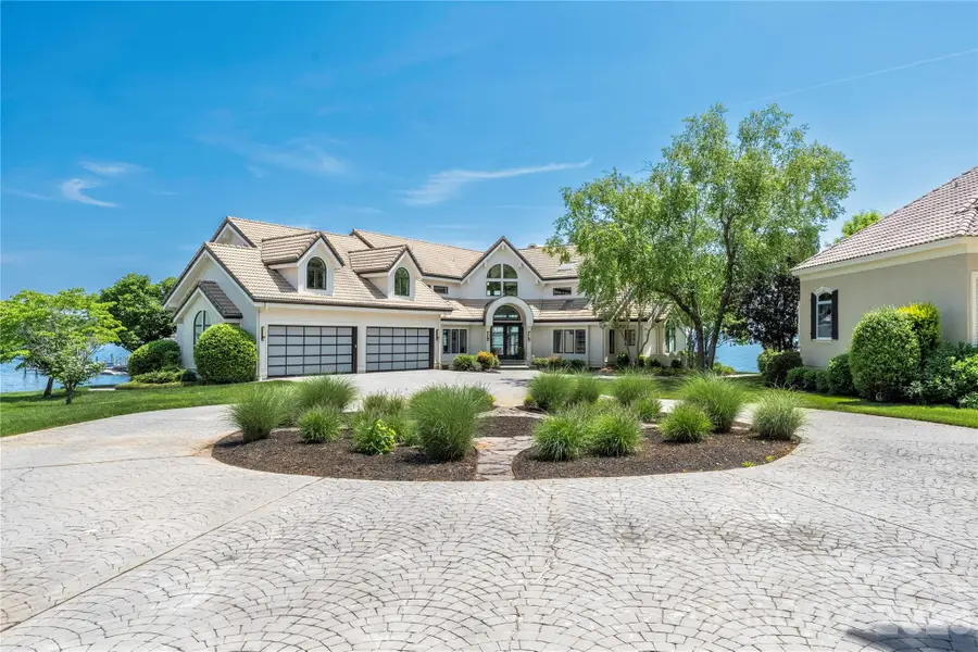 3386 Governors Island Drive, Denver, NC 28037 - #2