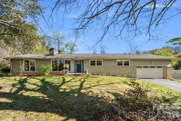 4 Austin Drive, Asheville, NC 28805