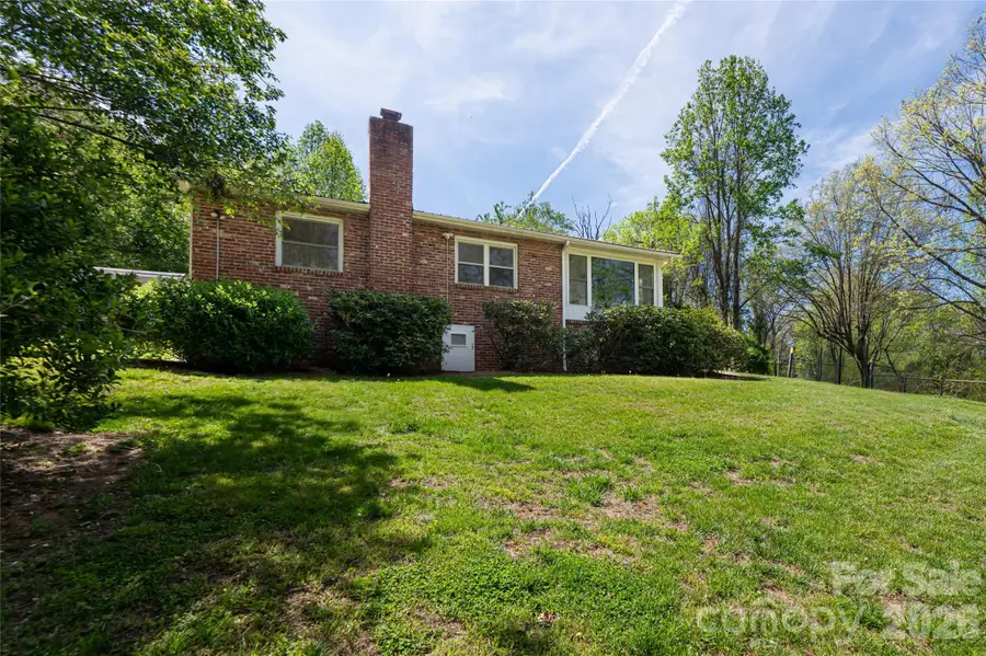 20 Clarendon Avenue, Asheville, NC 28804 - #3