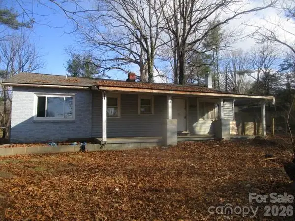 379 Oakview Park Road, Asheville, NC 28803