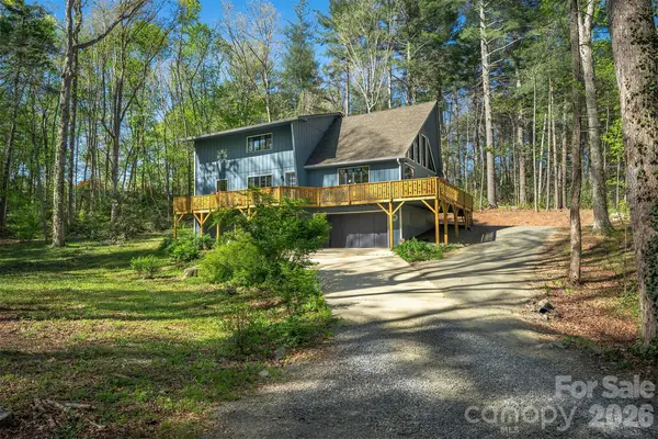233 Bryant Ridge Drive, Swannanoa, NC 28778
