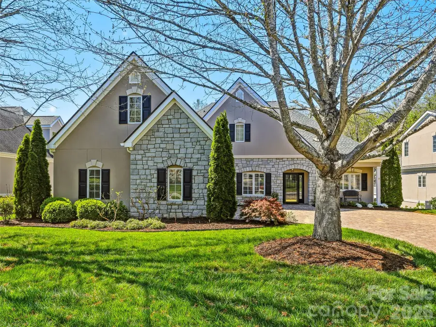 33 Tiverton Lane, Asheville, NC 28803 - #3