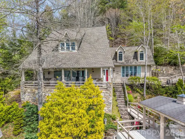 206 Lakeridge Road, Lake Lure, NC 28746