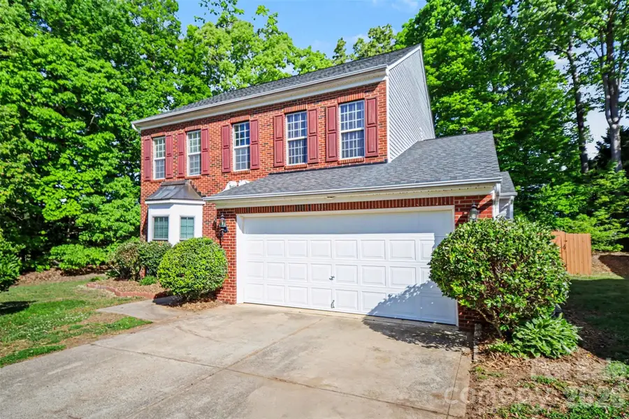 11647 Northwoods Forest Drive, Charlotte, NC 28214 - #2