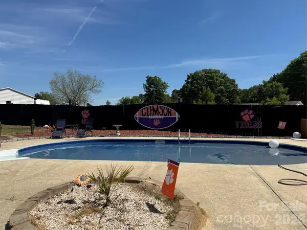 1087 Greenbriar Drive, Lancaster, SC 29720