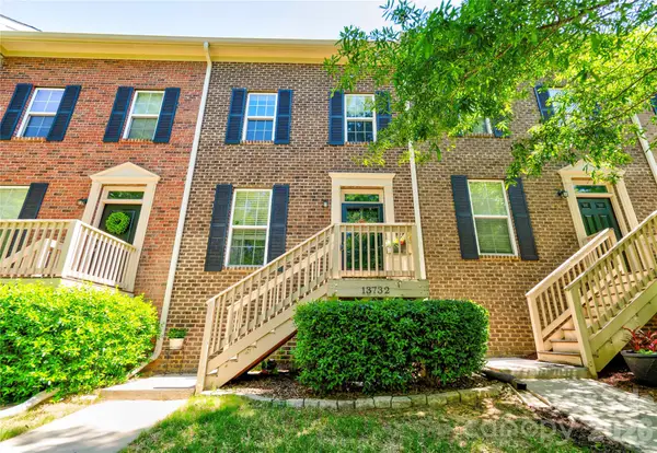 13732 Cinnabar Place, Huntersville, NC 28078
