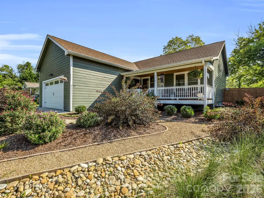 11 N Pershing Road, Asheville, NC 28805 - #2