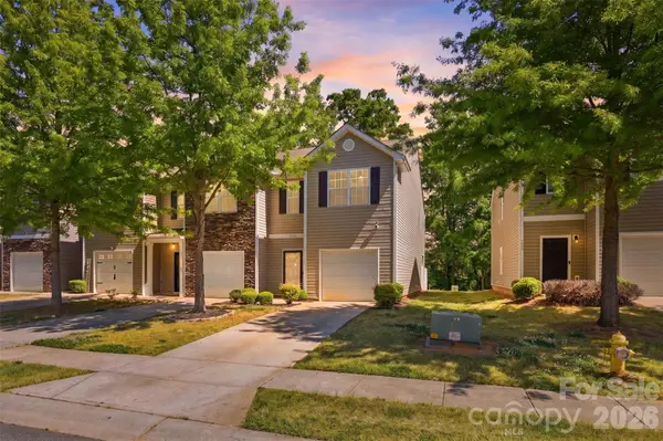 9040 Bradstreet Commons Way, Charlotte, NC 28215