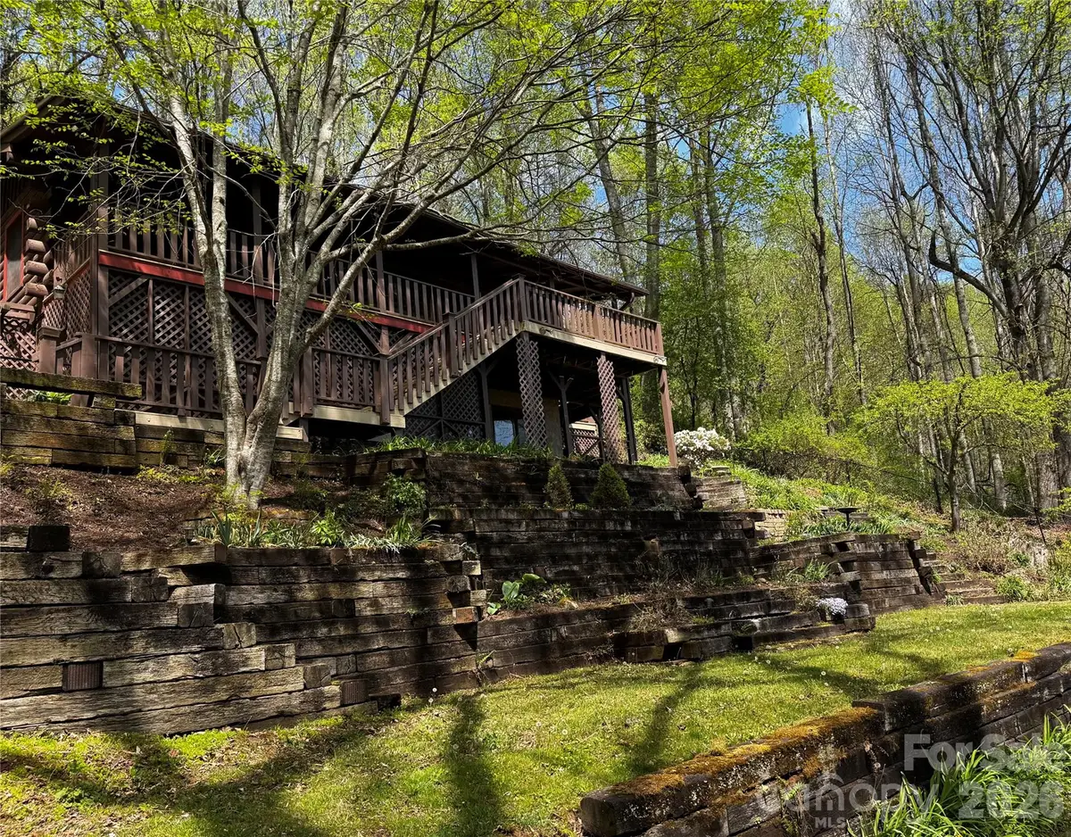 1618 Walnut Creek Road, Waynesville, NC 28786 - #1