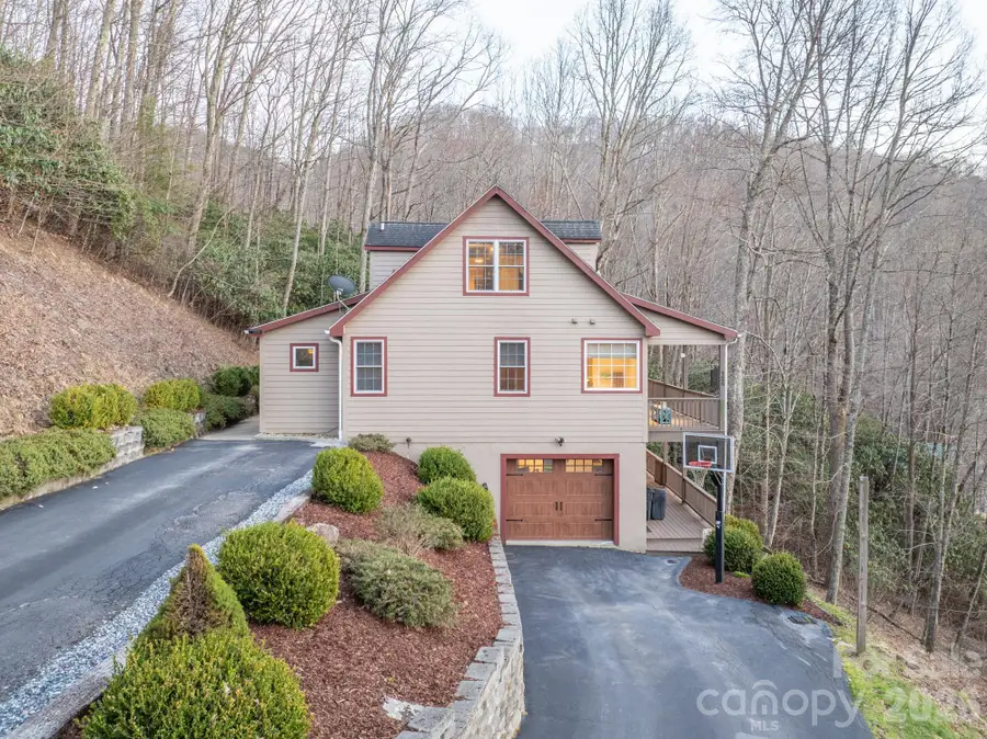 126 Moore Mountain Road, Vilas, NC 28692 - #3