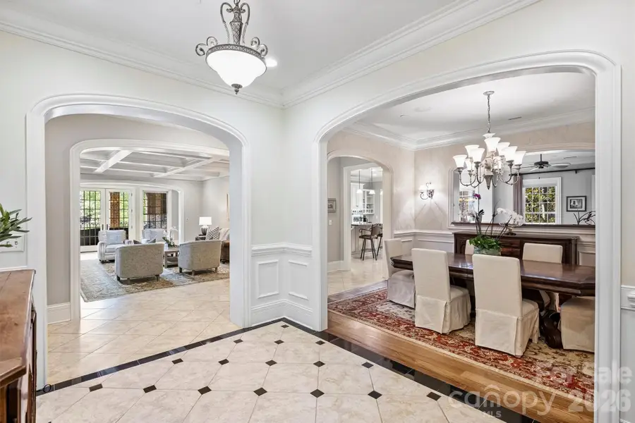 2210 Roswell Avenue #204, Charlotte, NC 28207 - #2