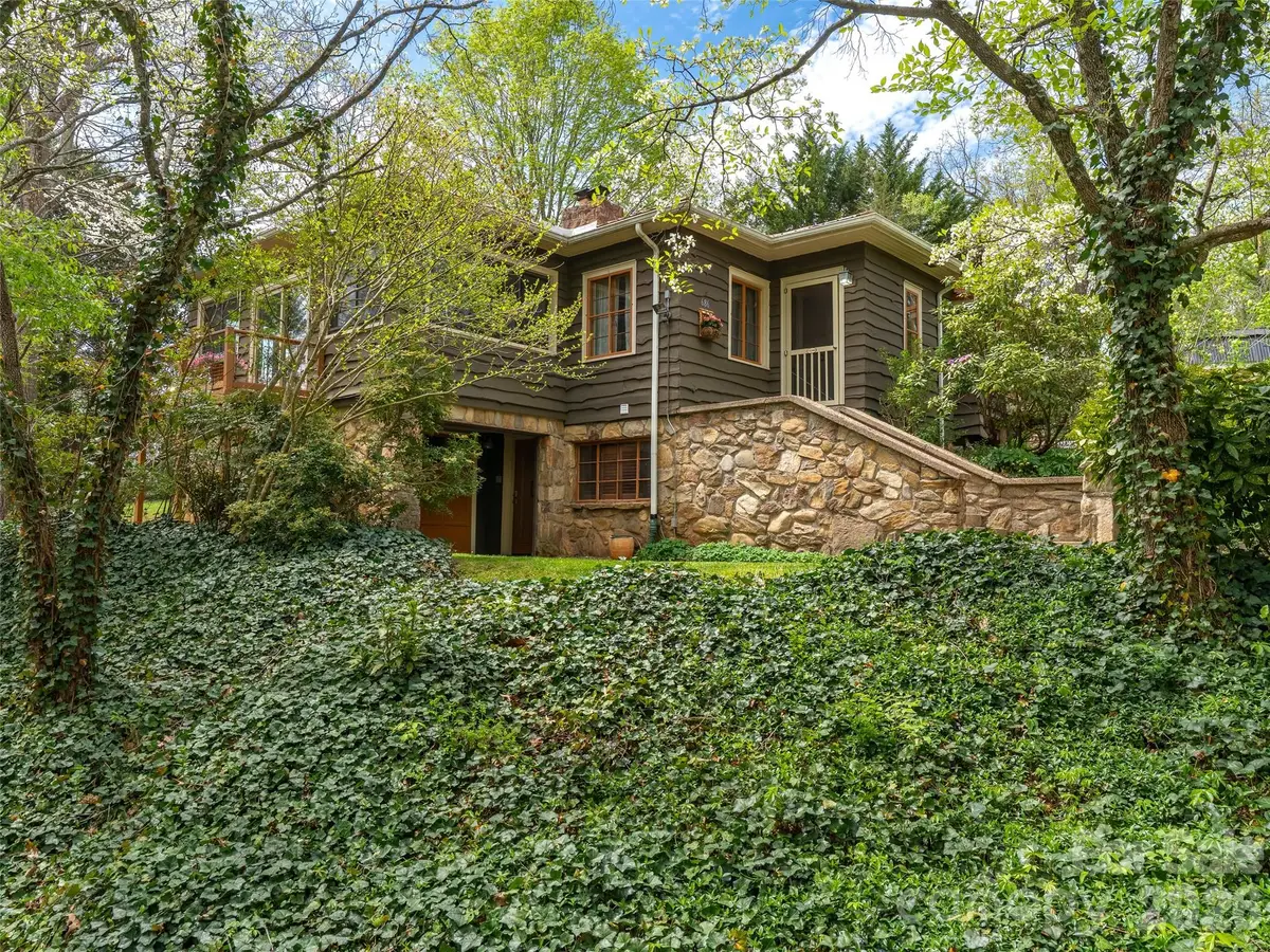 686 New Haw Creek Road, Asheville, NC 28805 - #1