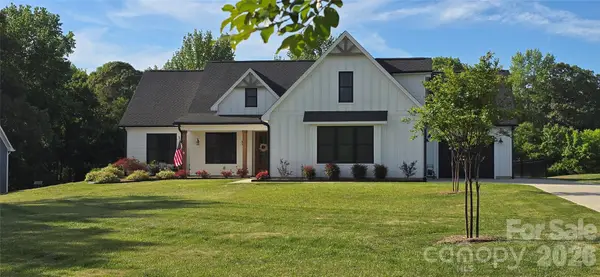 5282 Lake Glenn Drive, Stanfield, NC 28163