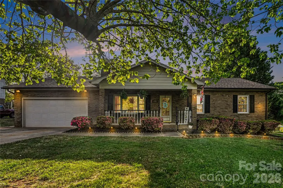 1451 31st Street Place Ne, Conover, NC 28613 - #2