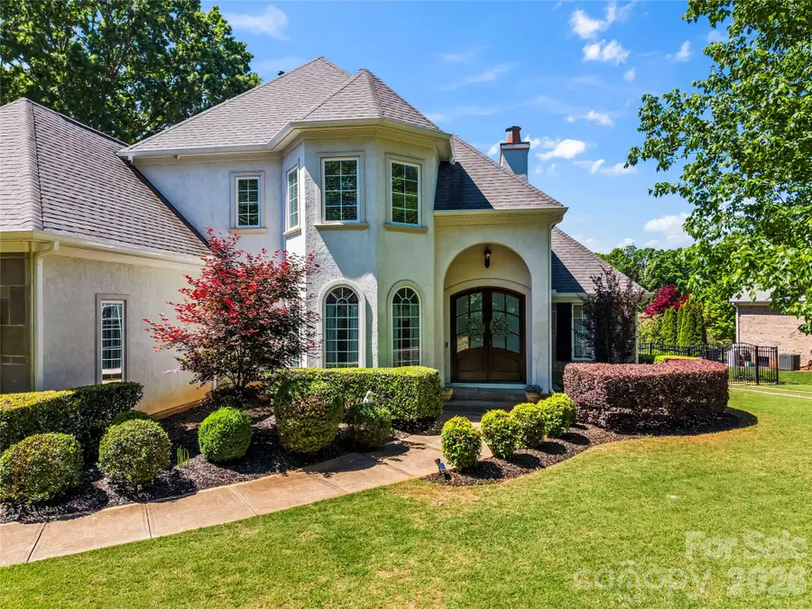 2378 Woodridge Drive, Fort Mill, SC 29715 - #2