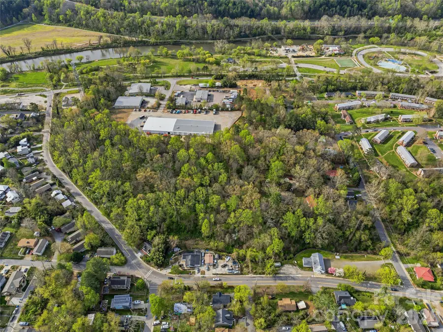 99999 State Street, Asheville, NC 28801 - #2