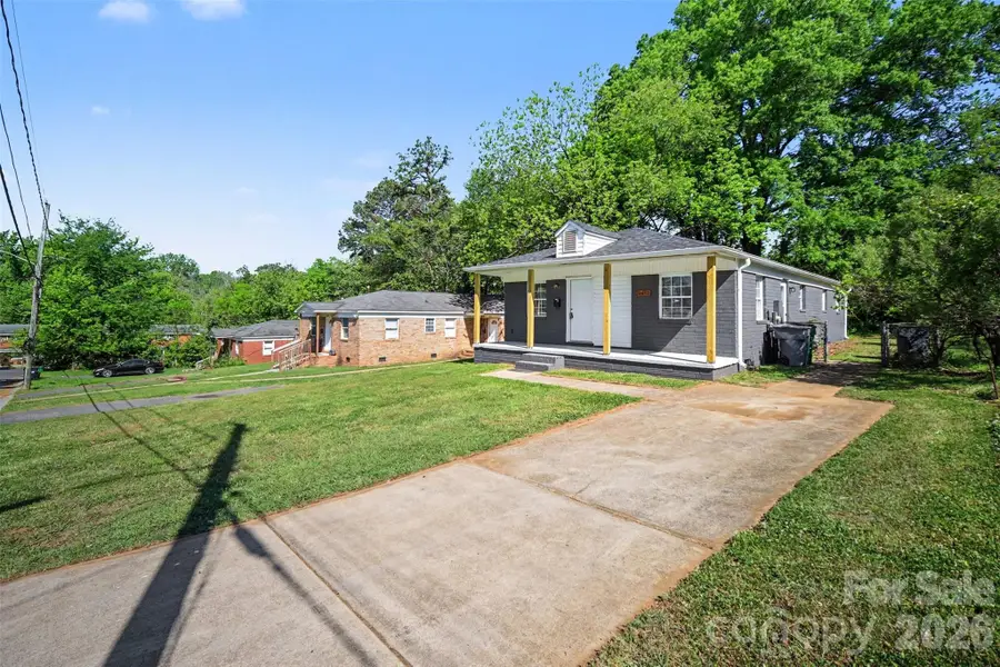 2614 Dundeen Street #8, Charlotte, NC 28216 - #3