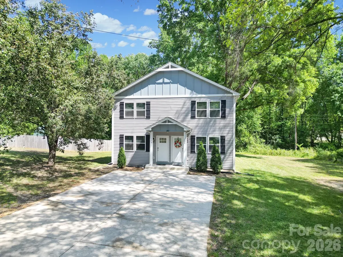 108-110 Carpenter Street, Lincolnton, NC 28092 - #1
