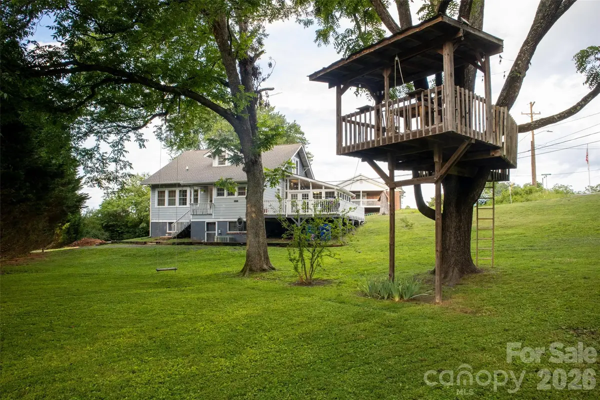 102 Cuthberson Street, Morganton, NC 28655 - #1