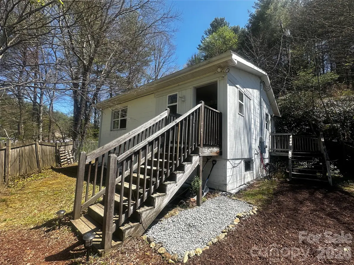 7 Poplar Drive, Spruce Pine, NC 28777 - #1