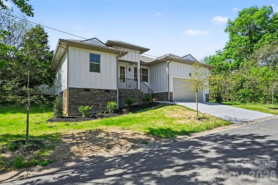 2225 Irma Street, Charlotte, NC 28216 - #3
