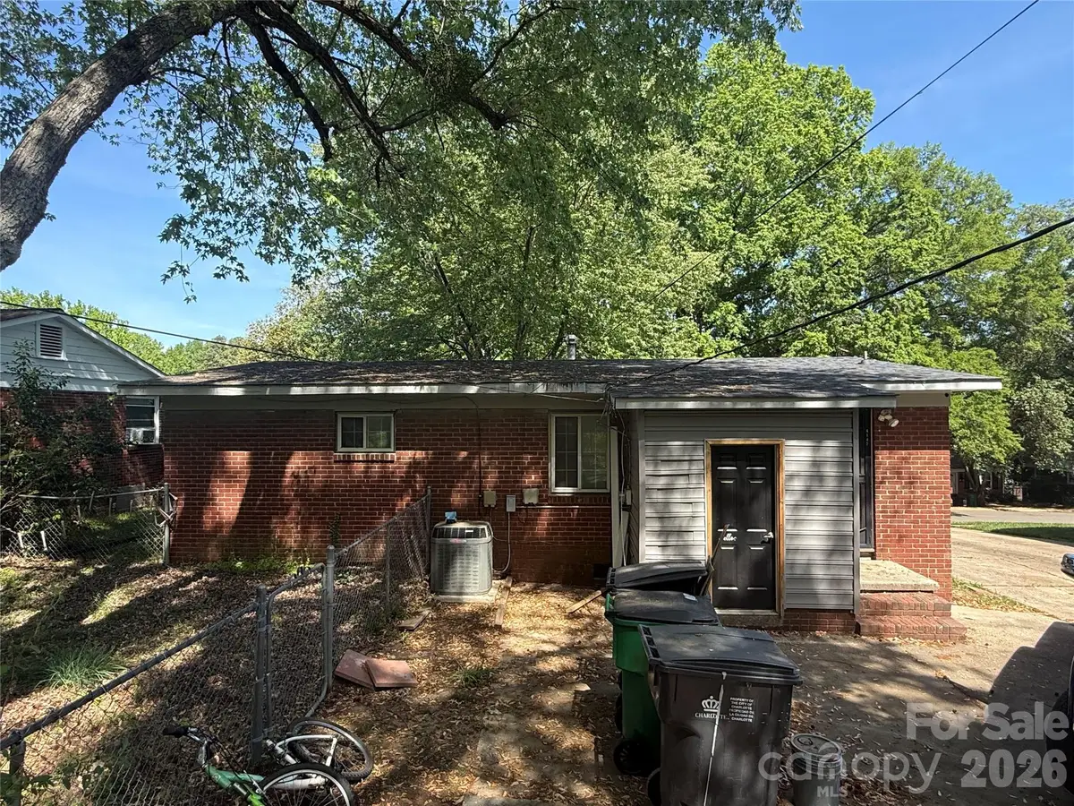 4147 Welling Avenue, Charlotte, NC 28208 - #1