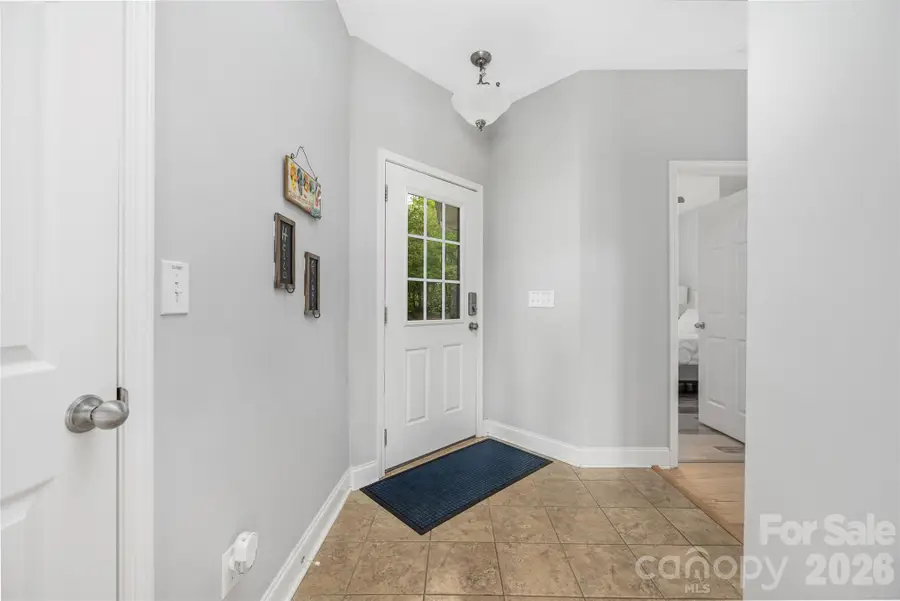 1325 Lytton Lane, Catawba, NC 28609 - #3