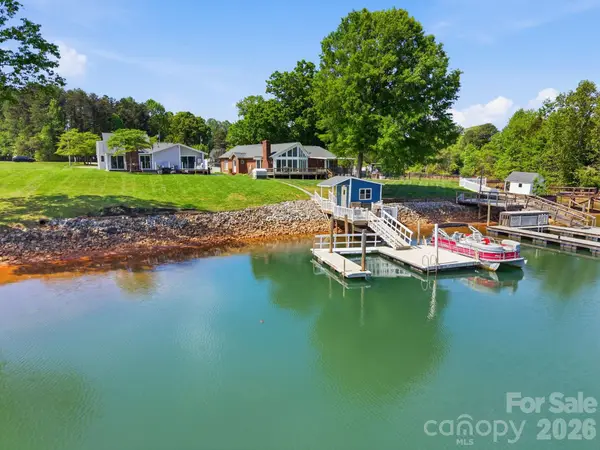 8029 Lucky Creek Lane, Denver, NC 28037
