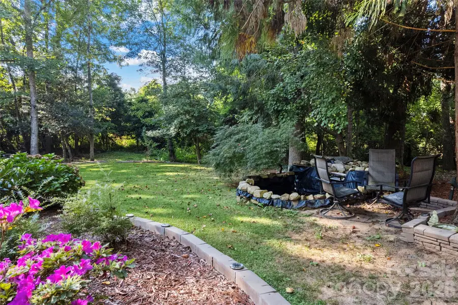 220 35th Avenue Ne, Hickory, NC 28601 - #3