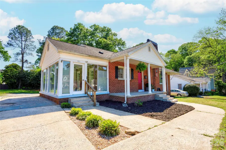 511 W Sumter Street, Shelby, NC 28150 - #2