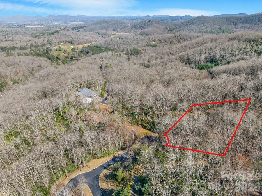 80 Running Deer Trail S #80, Horse Shoe, NC 28742 - #2
