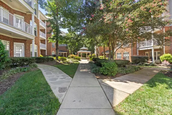 3204 Margellina Drive, Charlotte, NC 28210