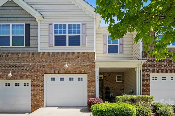 3297 Yarmouth Lane, Gastonia, NC 28056