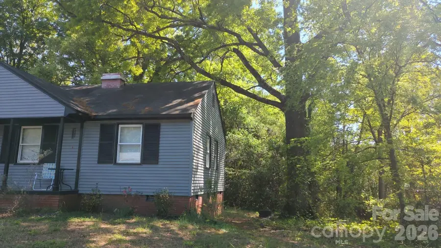 2851 Burbank Drive, Charlotte, NC 28216 - #3