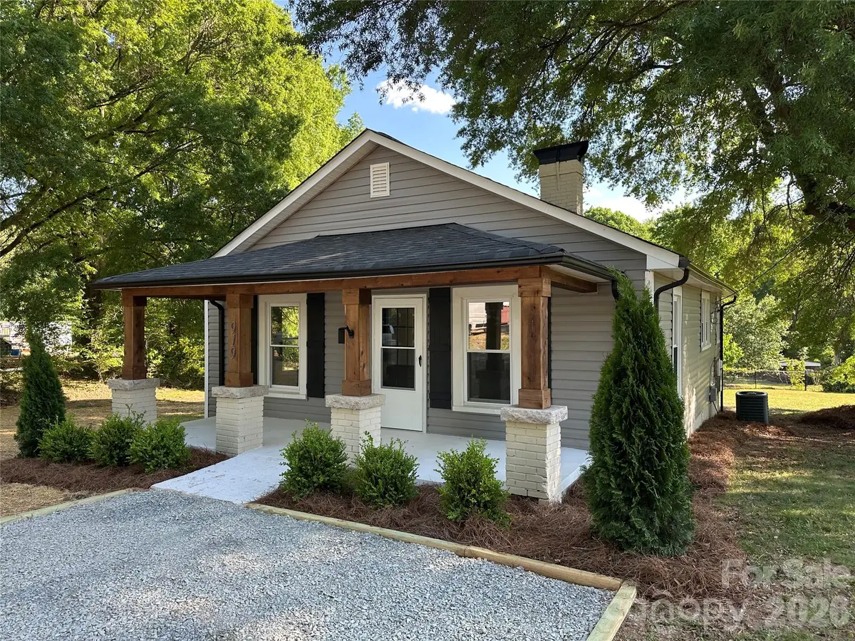 919 Orangewood Street, Kannapolis, NC 28081 - #1