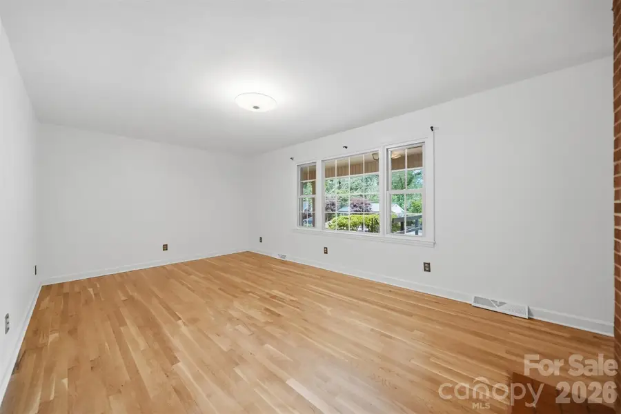 105 Ann Street, Morganton, NC 28655 - #3