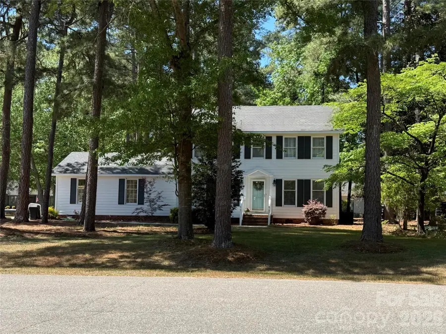 12760 Woodbridge Drive, Laurinburg, NC 28352 - #2