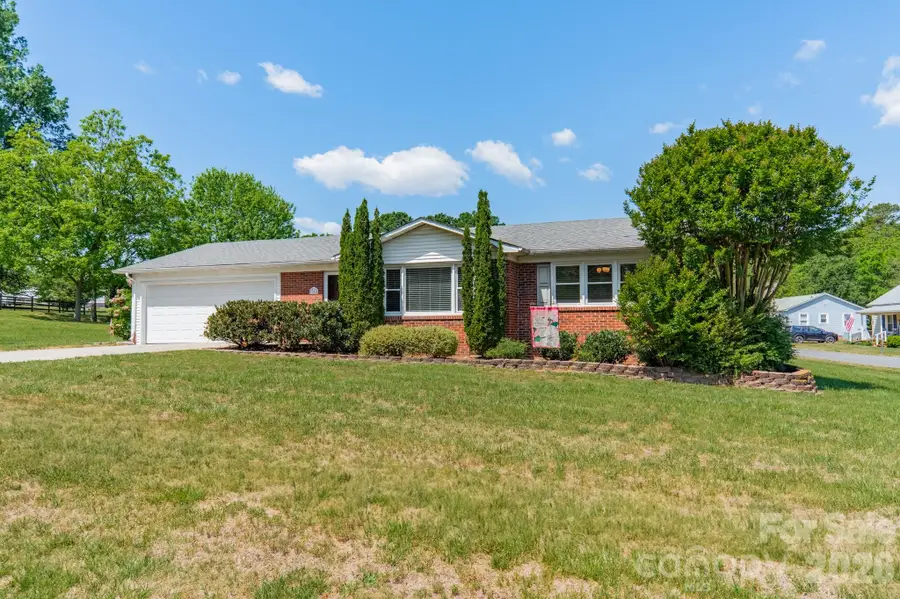 307 Winona Avenue, Kannapolis, NC 28081 - #2