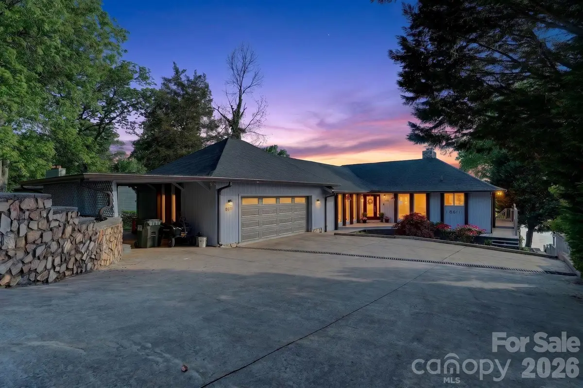 8611 Island Point Road, Charlotte, NC 28278 - #1