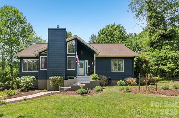 5483 Valley Run Street, Hickory, NC 28601