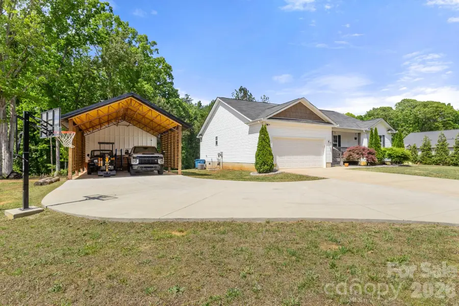 7172 Rolling Hills Drive, Sherrills Ford, NC 28673 - #2