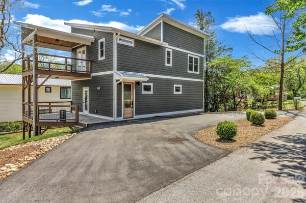 200 Stafford Street, Black Mountain, NC 28711