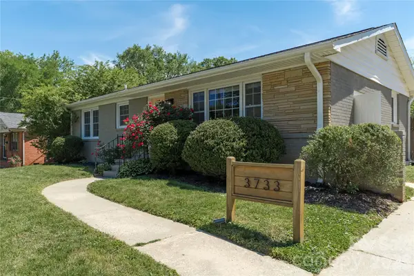 3733 Sargeant Drive, Charlotte, NC 28217