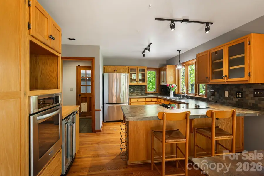 24 Smokey Road, Asheville, NC 28803 - #3