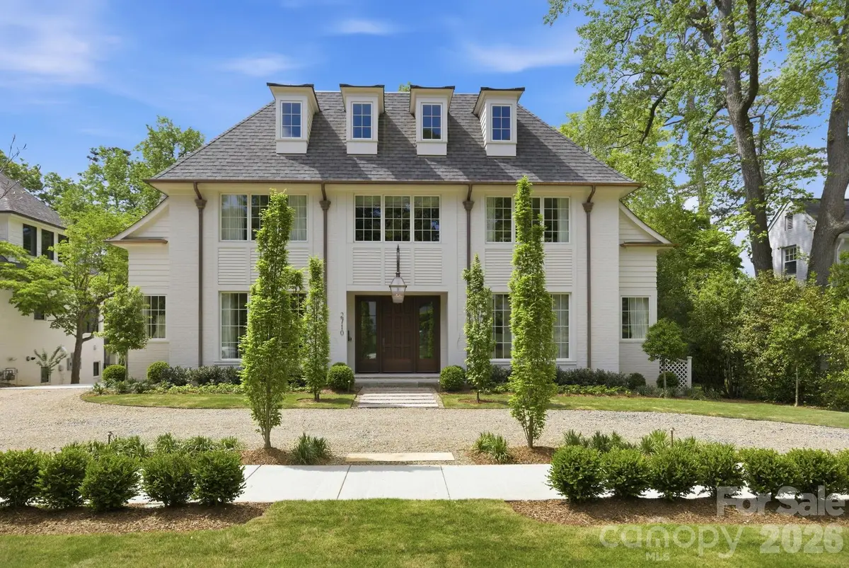 2710 Briarcliff Place, Charlotte, NC 28207 - #1